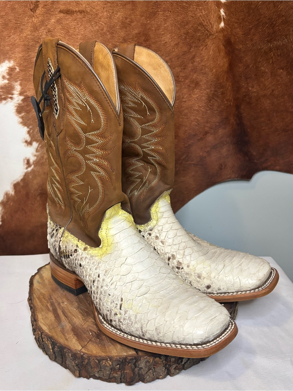 Cody James Men’s Python Snakeskin Western Cowboy Boots Square Toe Size 10.5D